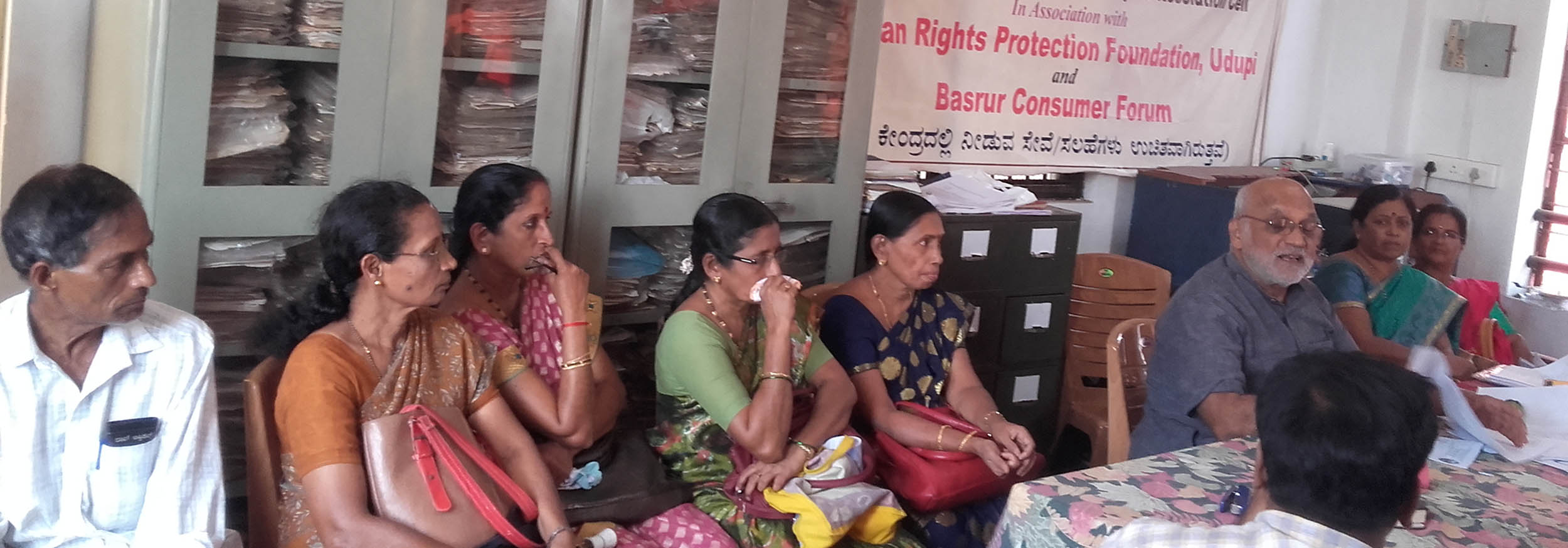 ಖಾಯಮಾತಿಗೆ 12 ವರ್ಷಗಳಿಂದ ಕಾದಿರುವ 9 ಸರಕಾರಿ ನೌಕರರು